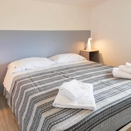 Razione K & Apartmán